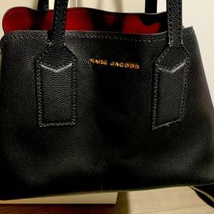 Marc Jacobs bag , no rips , good quality